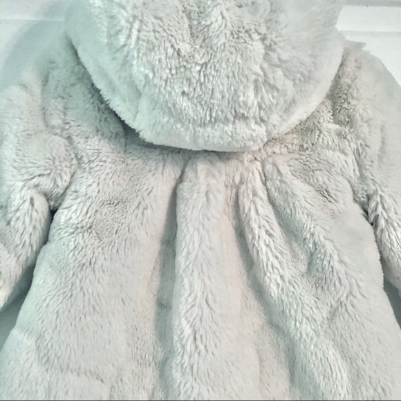 George White Cozy Furry Baby Girl Winter Peacoat - Picture 7 of 7